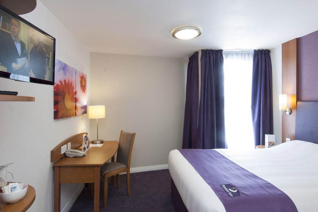 Premier Inn Dover East Oda fotoğraf
