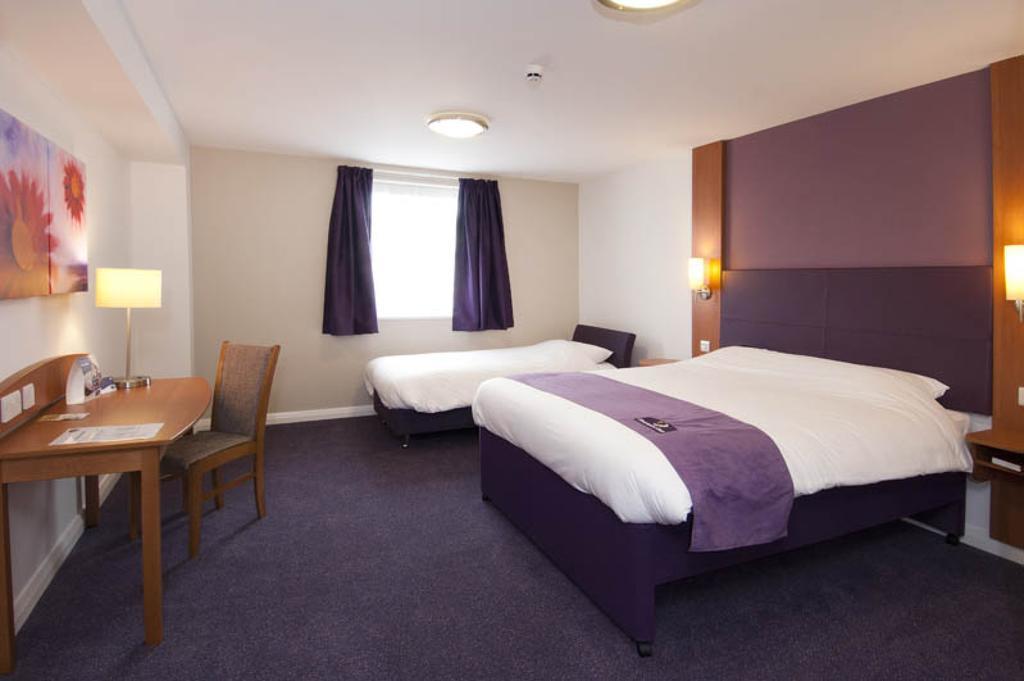 Premier Inn Dover East Oda fotoğraf
