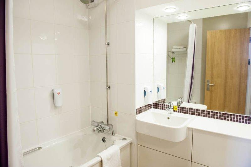 Premier Inn Dover East Dış mekan fotoğraf