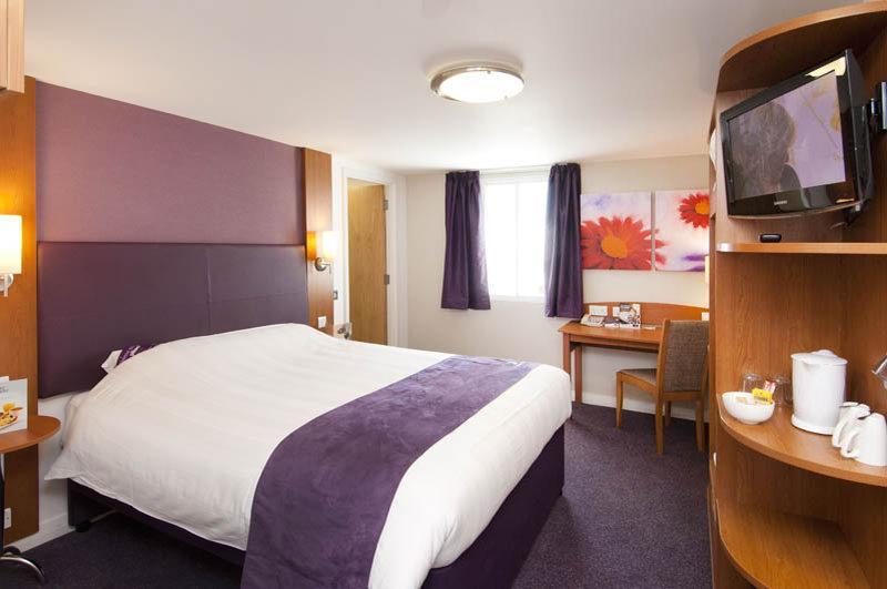 Premier Inn Dover East Dış mekan fotoğraf