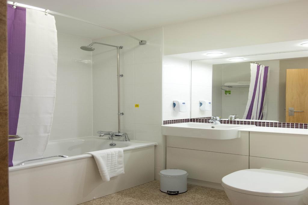 Premier Inn Dover East Dış mekan fotoğraf